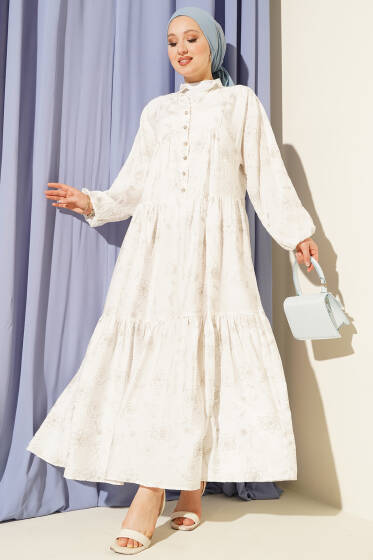 Taş Düğmeli Çiçek Desenli Elbise Ekru - Elbise