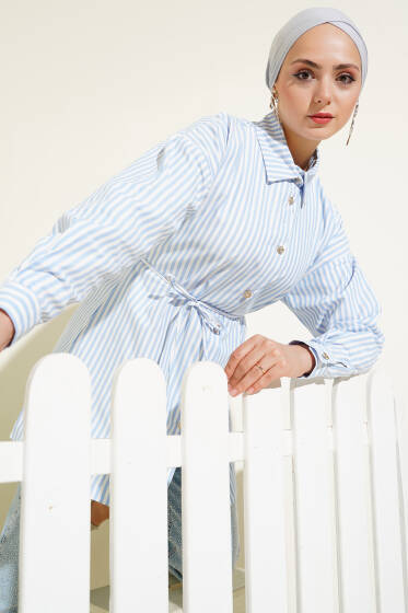 Taş Düğmeli Çizgili İp Kuşaklı Gömlek Buz Mavisi - Gömlek