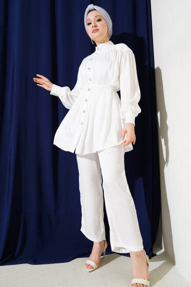 Taş Düğmeli Desenli Jakar İkili Takım Ekru - İkili Takım