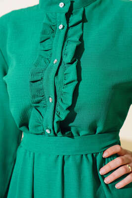 Taş Düğmeli Fırfırlı Elbise Yeşil - Thumbnail