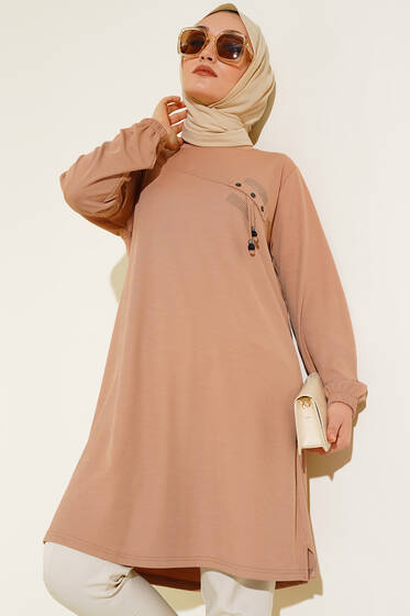 Taş İşlemeli Püskül Detaylı Tunik Latte - Tunik