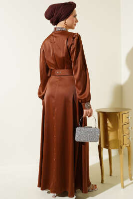 Taş İşlemeli Saten Abiye Elbise Kahve - Tesettür Elbise