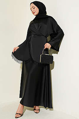 Taş Püsküllü Saten Etekli Takım Siyah - DENİZ LIFE