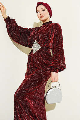 Taş Süslemeli Bel Taş Büzgülü Abiye Bordo - Elbise