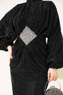 Taş Süslemeli Bel Taş Büzgülü Abiye Siyah - Elbise