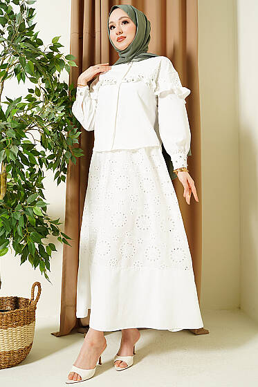 Taş Süslemeli Fırfırlı Brodeli Etekli İkili Takım Ekru - İkili Takım