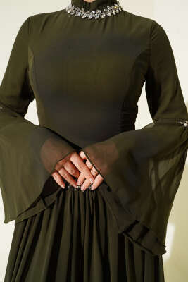 Taş Süslemeli Şifon Abiye Elbise Haki - Elbise