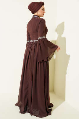 Taş Süslemeli Şifon Abiye Elbise Kahve - Elbise