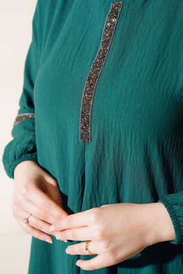Taşlı Ayrobin Elbise Zümrüt Yeşil - Thumbnail