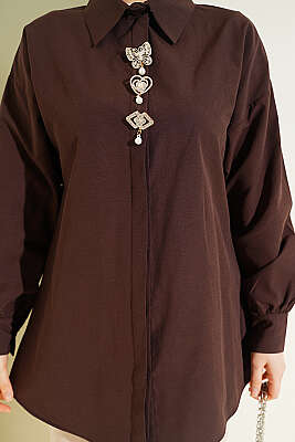 Taşlı Broşlu Gizli Düğmeli Gömlek Kahve - Gömlek