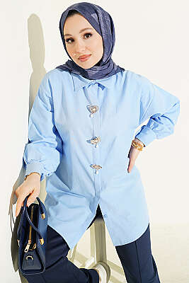 Taşlı Broşlu Gizli Düğmeli Gömlek Mavi - TABLO FASHİON