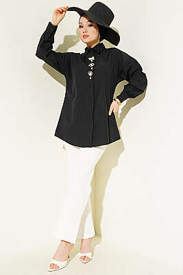 Taşlı Broşlu Gizli Düğmeli Gömlek Siyah - Gömlek