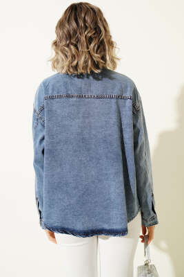 Taşlı Çıtçıt Düğmeli Kot Gömlek Mavi - Kadın Giyim Modelleri