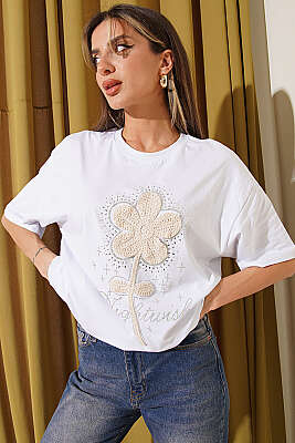 Taşlı Güpür Çiçekli T-shirt Beyaz 