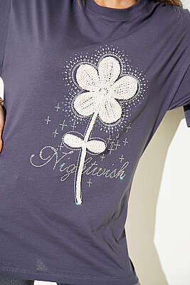 Taşlı Güpür Çiçekli T-shirt Füme - Kadın Giyim Modelleri