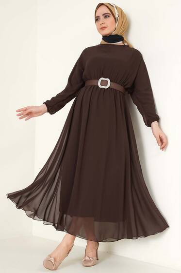 Taşlı Kemer Tokalı Şifon Elbise Kahve - Tesettür Elbise