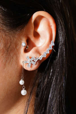 Taşlı Tragus Kıkırdak Küpe Gümüş - Küpe