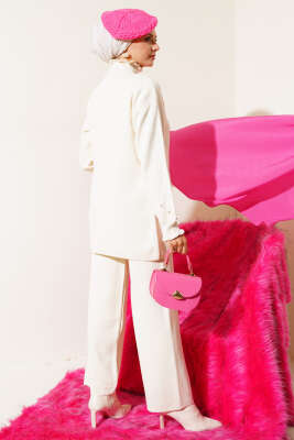 Taşlı Yaka Fırfırlı Triko İkili Takım Bej - Triko İkili Takım