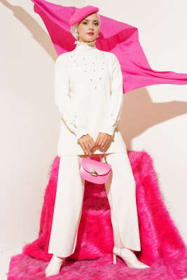 Taşlı Yaka Fırfırlı Triko İkili Takım Bej - Triko İkili Takım