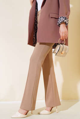 Tek Düğmeli Çımalı Pantolon Vizon - Yılın Fırsatı