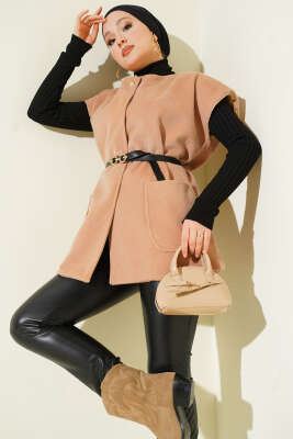 Tek Düğmeli Kemerli Sakallı Yelek Latte - VAV TEKSTİL