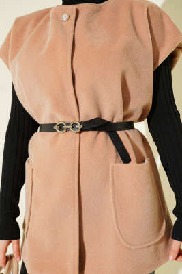 Tek Düğmeli Kemerli Sakallı Yelek Latte - Yelek