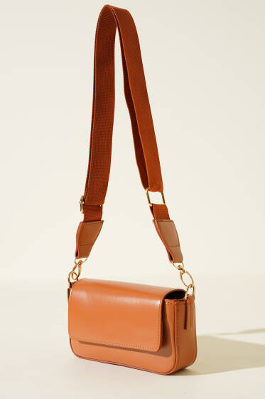 Tek Gözlü Mıknatıslı Kol Çantası Taba - Kol Çantası