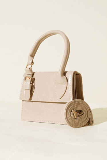 Tek Kemer Detaylı Rugan Çanta Bej - Kol Çantası