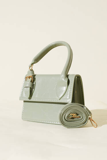 Tek Kemer Detaylı Rugan Çanta Çağla Yeşili - Kol Çantası