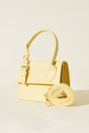 Tek Kemer Detaylı Rugan Çanta Sarı - Kol Çantası