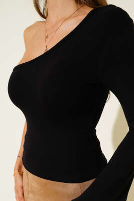 Tek Omuzlu Basic Bluz Siyah - Yılın Fırsatı