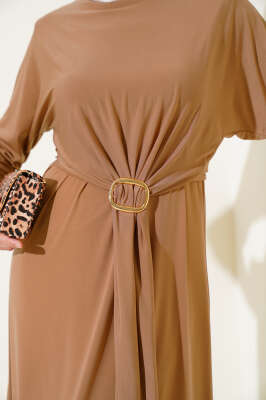 Tokalı İkili Sandy Elbise Camel - Tesettür Elbise