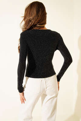 Tokalı V Yaka Simli Bluz Siyah - Kadın Giyim Modelleri