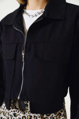 Torba Cepli Gabardin Kısa Ceket Siyah - Kadın Giyim Modelleri