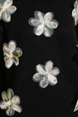 Tül Çiçek Süslemeli Triko Tunik Siyah - Triko Tunik