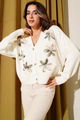 Tül Çiçekli Düğmeli Triko Kısa Hırka Ekru Haki - VANİZA TRİKO