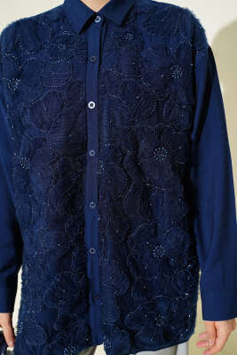Tül Çiçekli Taş Süslemeli Gömlek Lacivert - Gömlek
