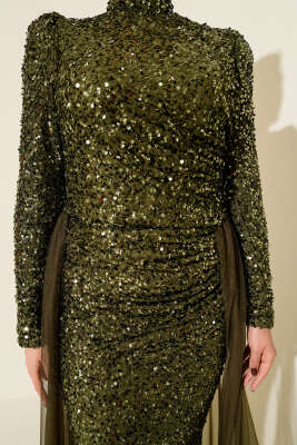 Tül Pelerinli Pul Payet Abiye Elbise Haki - Elbise