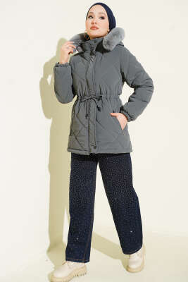 Tünelli Kapüşonlu Kısa Kapitone Mont Füme - Mont