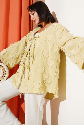 Üç Bağcıklı Püsküllü Kimono Kum Bej - Dış Giyim&Mont