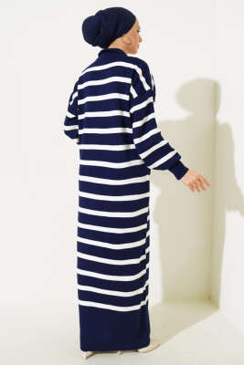 Üç Düğmeli Çizgili Triko Elbise Lacivert - Tesettür Elbise