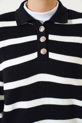 Üç Düğmeli Çizgili Triko Elbise Siyah - Tesettür Elbise