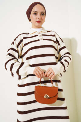 Üç Düğmeli Çizgili Triko Elbise Taş - Tesettür Elbise