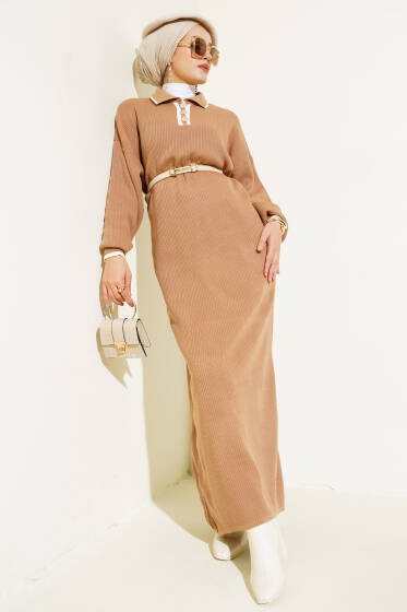 Üç Düğmeli Fitilli Triko Elbise Büsküvi - Elbise
