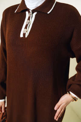 Üç Düğmeli Fitilli Triko Elbise Kahve - Tesettür Elbise