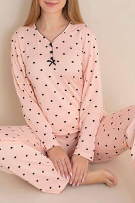 Üç Düğmeli Puantiyeli Pijama Takımı Yavru Ağzı - Pijama