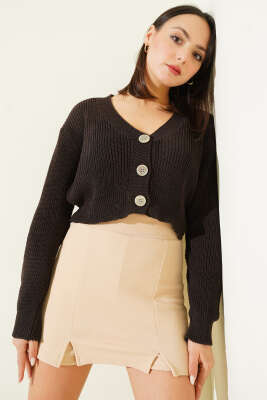 Üç Düğmeli Triko Crop Hırka Acı Kahve - Kadın Giyim Modelleri