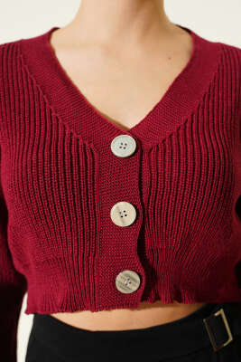 Üç Düğmeli Triko Crop Hırka Bordo - Kadın Giyim Modelleri