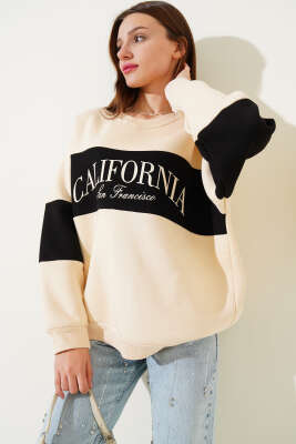 	 Üç İplik Baskılı Sweatshirt Bej - Kadın Giyim Modelleri