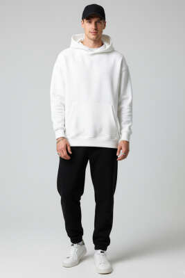Üç İplik Kapüşonlu Erkek Sweatshirt Ekru - Erkek Sweatshirt